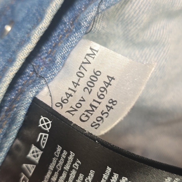 Harley-Davidson Vintage Men's Blue Denim Vest Size XL. - Picture 8 of 8